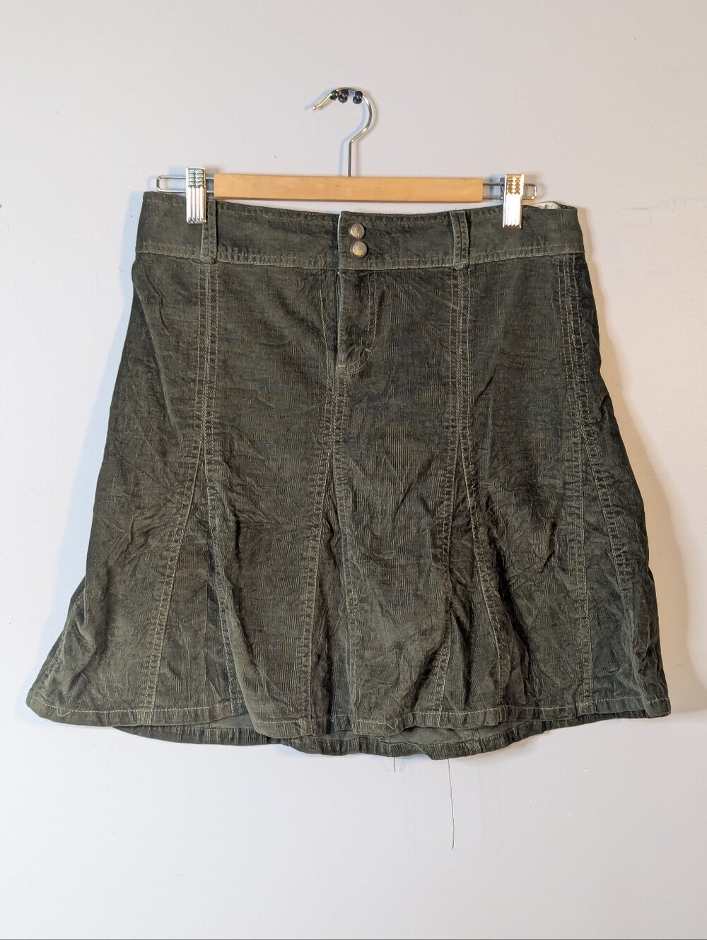 Athleta "Whenever" Corduroy Mini Skirt Olive Green Flared A-Line - Size 6